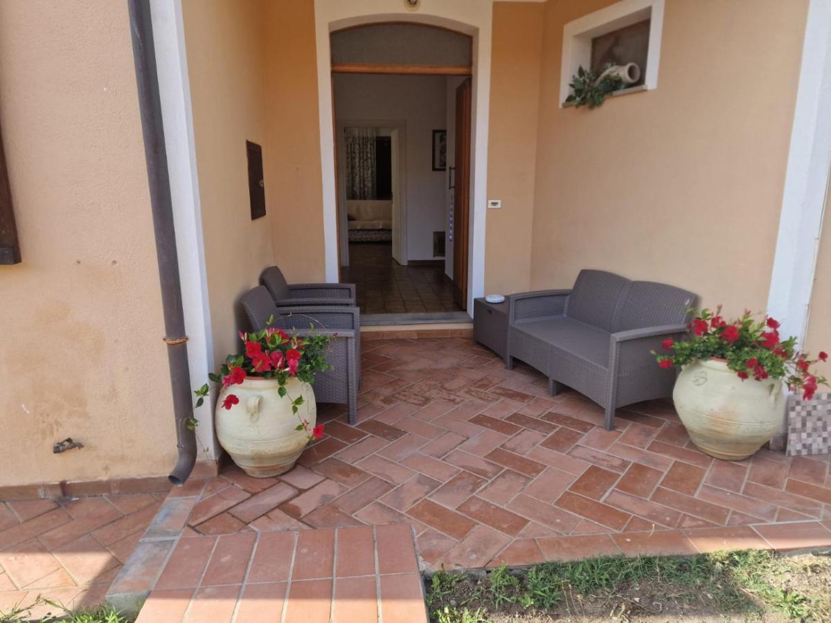 Claudia'S House Hotel Santa Teresa Gallura Exterior foto